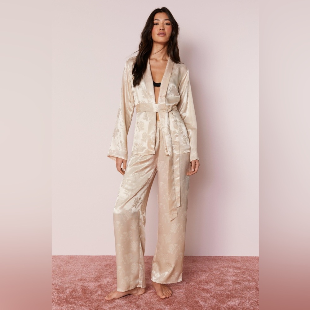 Satin Floral Jacquard Belted Pajama Pants Set